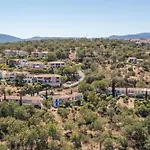Pierre & Les Restanques Du Golfe De Saint-tropez Grimaud