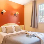 Pierre & Les Restanques Du Golfe De Saint-tropez 3* Grimaud