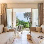 Apart-hotel Pierre & Les Restanques Du Golfe De Saint-tropez Grimaud