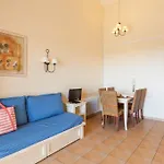 Pierre & Les Restanques Du Golfe De Saint-tropez 3*