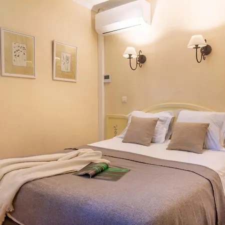 Pierre & Les Restanques Du Golfe De Saint-tropez Apartmanhotel 3*