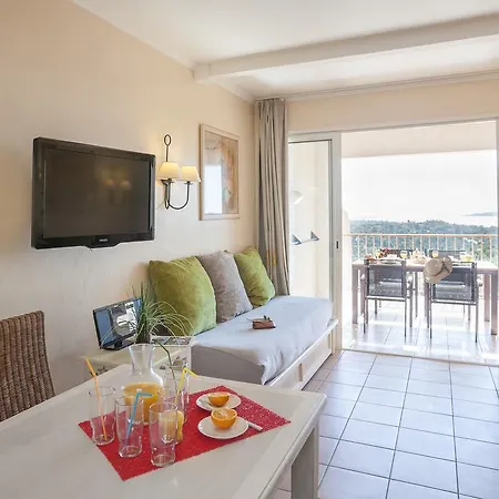 Résidence Pierre&vacances Les Restanques Du Golfe De Saint-tropez Grimaud