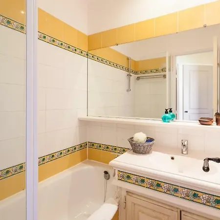 Résidence Pierre&vacances Les Restanques Du Golfe De Saint-tropez