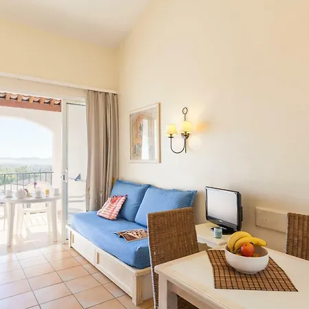 Résidence Pierre&vacances Les Restanques Du Golfe De Saint-tropez 3* Grimaud