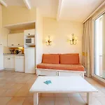 Ξενοδοχείο με διαμερίσματα Pierre & Les Restanques Du Golfe De Saint-tropez 3*