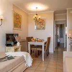 Pierre & Les Restanques Du Golfe De Saint-tropez Ξενοδοχείο με διαμερίσματα Grimaud