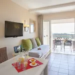 Pierre & Les Restanques Du Golfe De Saint-tropez 그리모
