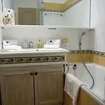 Pierre & Les Restanques Du Golfe De Saint-tropez Апарт-отель 3*