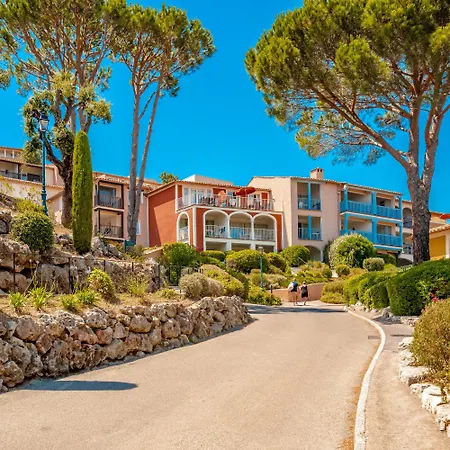 Апарт-отель Pierre & Les Restanques Du Golfe De Saint-tropez Гримо
