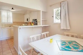 Pierre & Les Restanques Du Golfe De Saint-tropez Grimaud