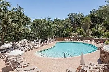 Aparthotel Résidence Pierre&vacances Les Restanques Du Golfe De Saint-tropez