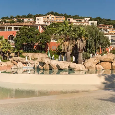 Résidence Pierre&vacances Les Restanques Du Golfe De Saint-tropez