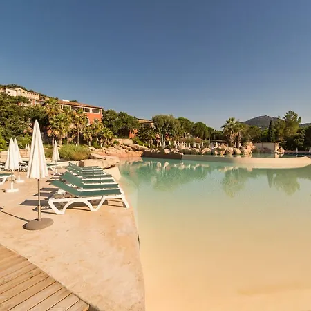 Pierre & Les Restanques Du Golfe De Saint-tropez Hotel apartamentowy