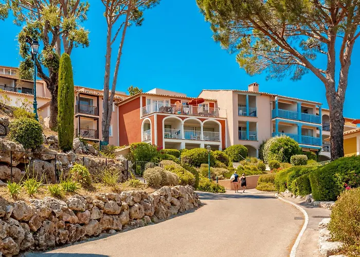 Aparthotel Pierre & Les Restanques Du Golfe De Saint-tropez Grimaud