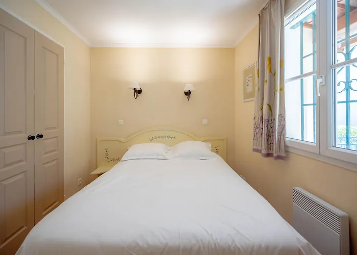 Apartmanhotel Pierre & Les Restanques Du Golfe De Saint-tropez Grimaud