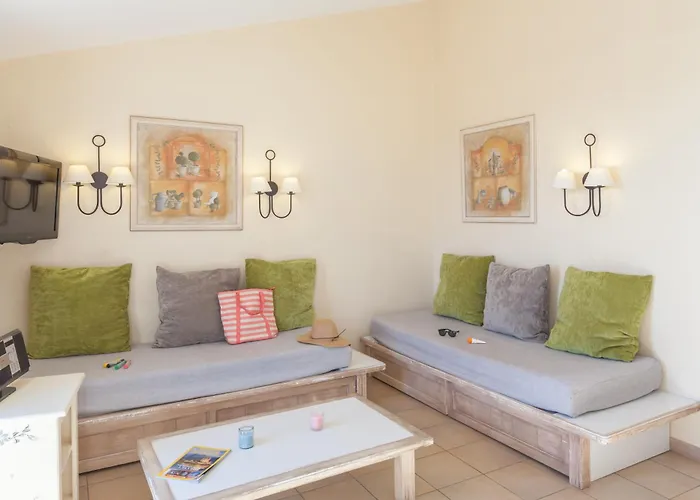 Pierre & Les Restanques Du Golfe De Saint-tropez Apartmanhotel Grimaud