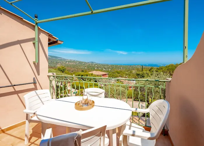 Pierre & Les Restanques Du Golfe De Saint-tropez Apartmanhotel Grimaud