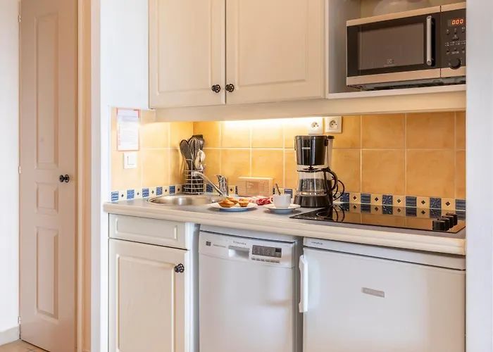 Apartmanhotel Pierre & Les Restanques Du Golfe De Saint-tropez Grimaud