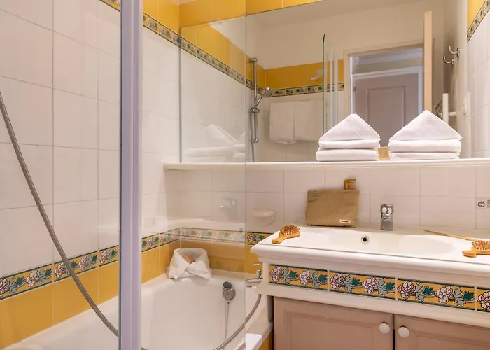 Pierre & Les Restanques Du Golfe De Saint-tropez Apartmanhotel Grimaud