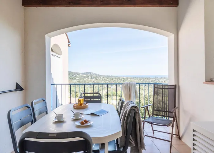 Pierre & Les Restanques Du Golfe De Saint-tropez Apartmanhotel Grimaud