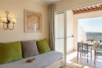 Pierre & Les Restanques Du Golfe De Saint-tropez Aparthotel 3*