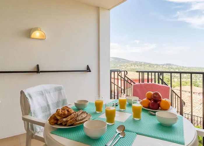 Pierre & Les Restanques Du Golfe De Saint-tropez 3* Grimaud